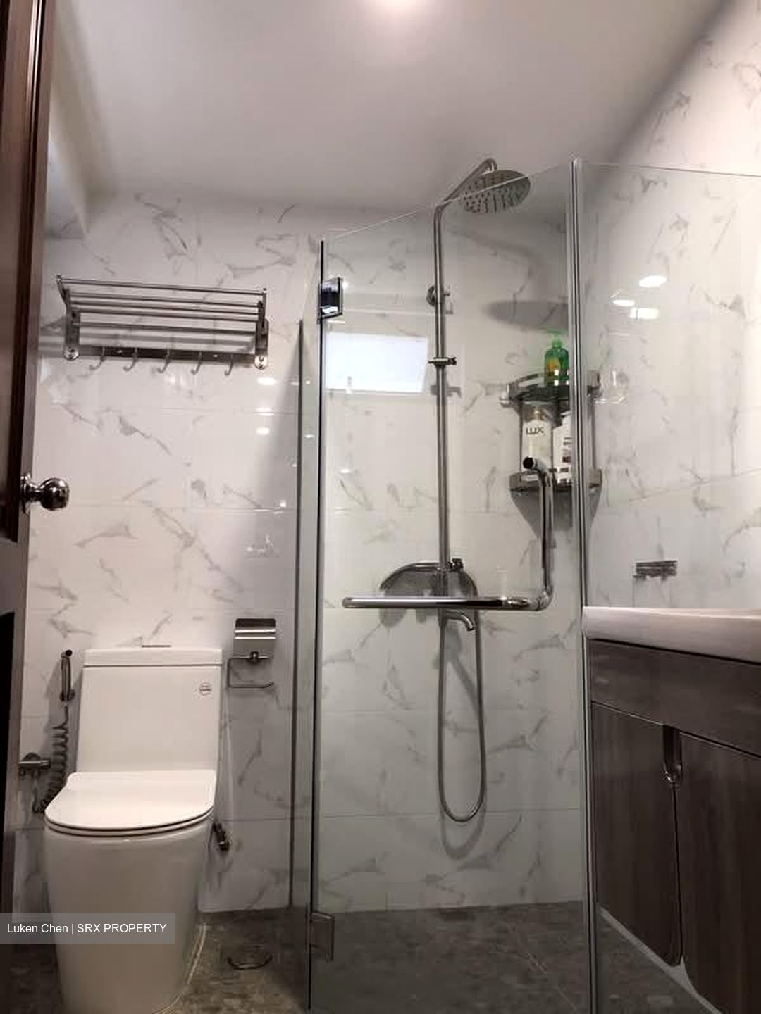 Charlton Park (D19), Terrace #597640931